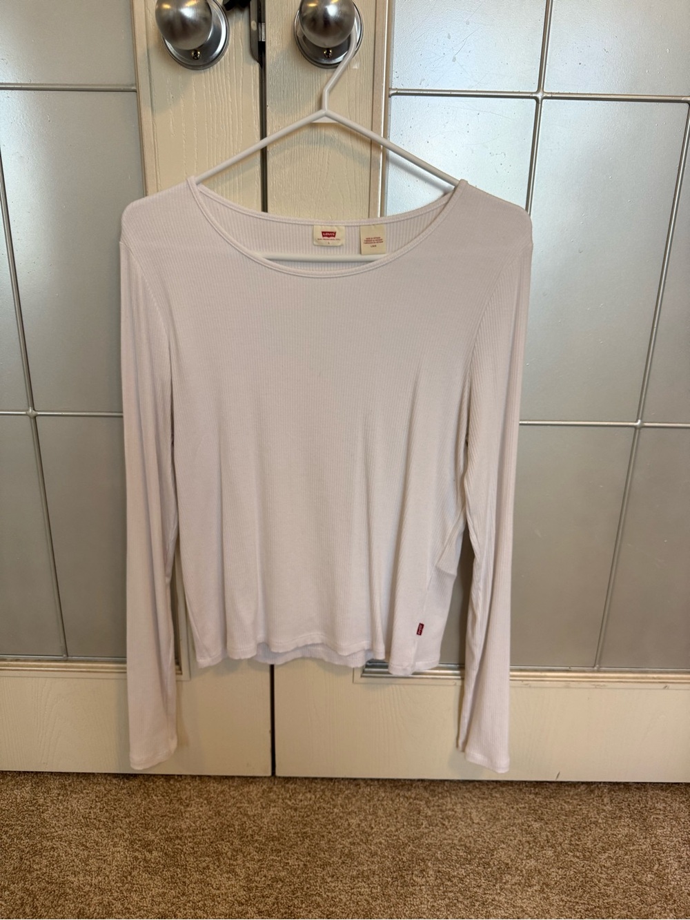Levi's Women's White Ribbed Long-Sleeve Crew Top